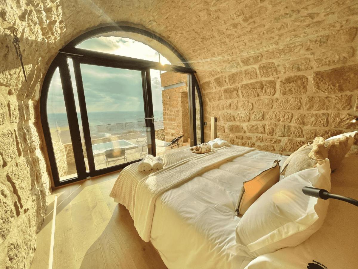 Torre Medieval De Queralt & Apartment Concabella