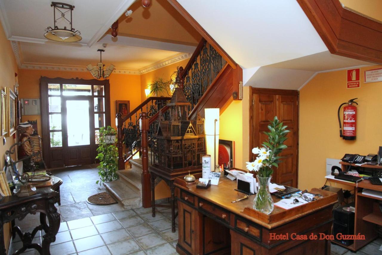 Casa De Don Guzman