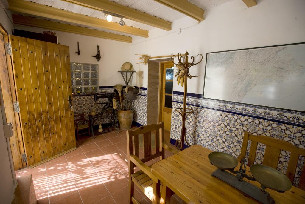 Casa Rural L'esquerra De Gabriel Holiday home Amposta
