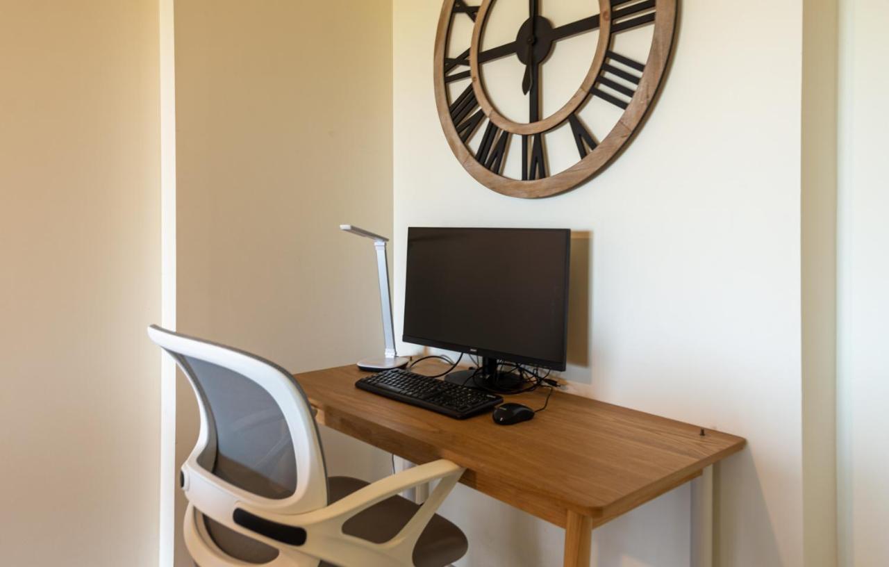 Golf And 2356 Apartamento *