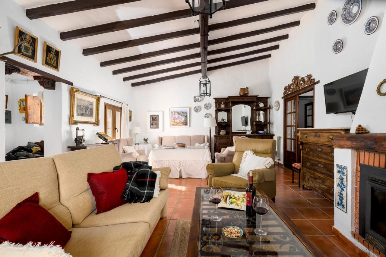 Tradicional Andaluza Con Piscina Privada * Villanueva de Tapia
