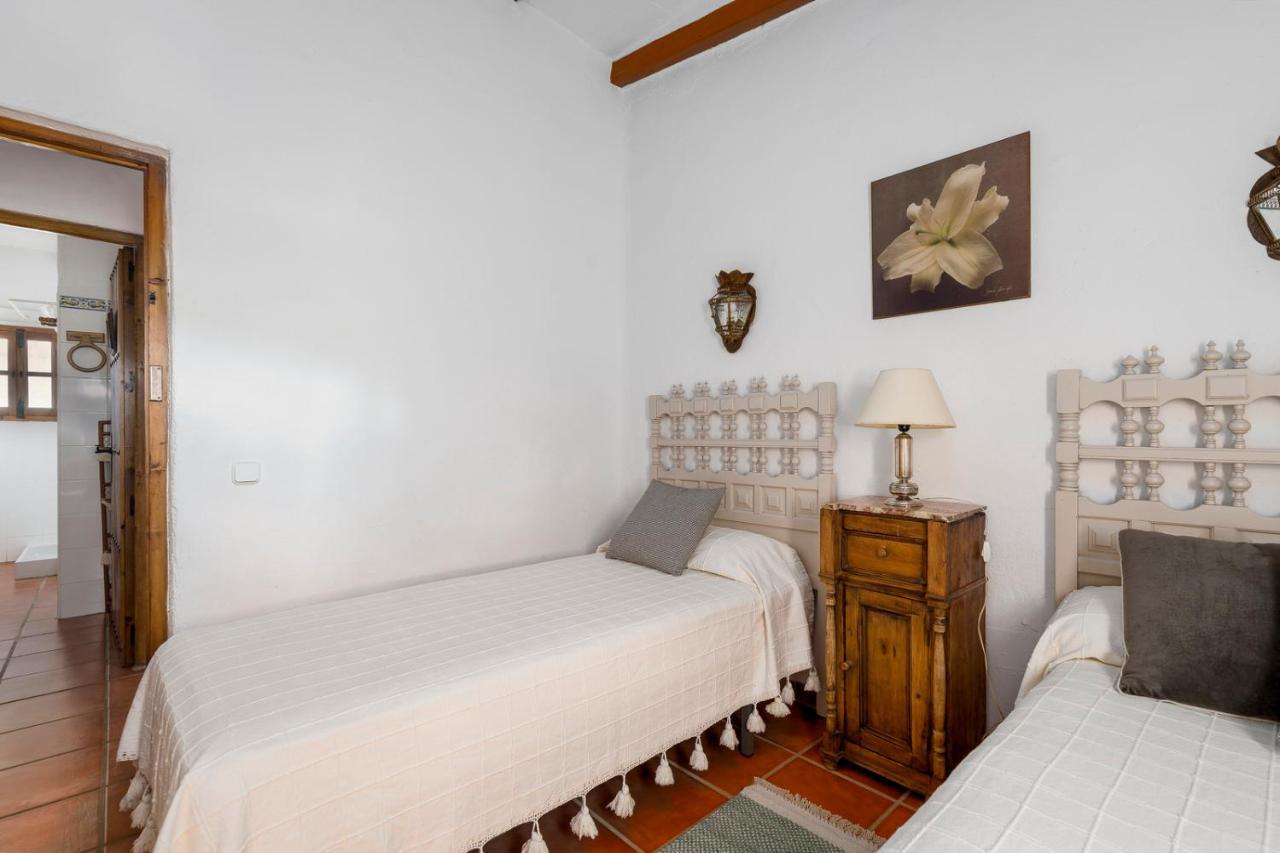 Tradicional Andaluza Con Piscina Privada Villanueva de Tapia