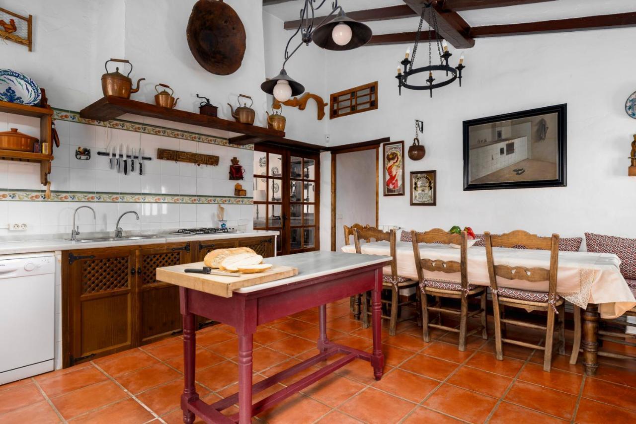 Tradicional Andaluza Con Piscina Privada