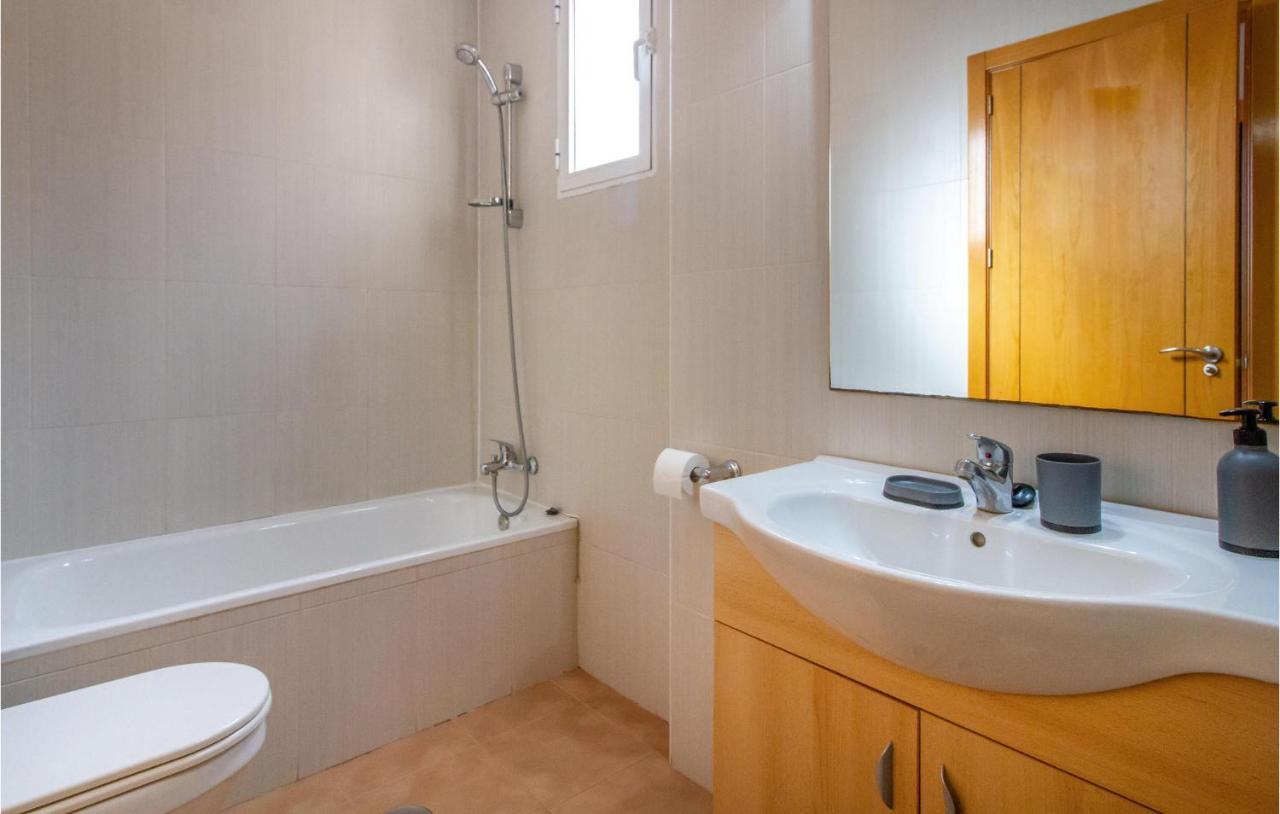 Amazing In With Kitchen * Orihuela