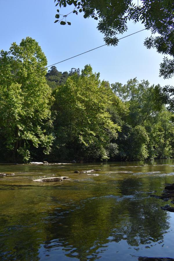 Apartment La Antigua Cuadra: Rustic Stone With Garden And River Access Ramales de la Victoria