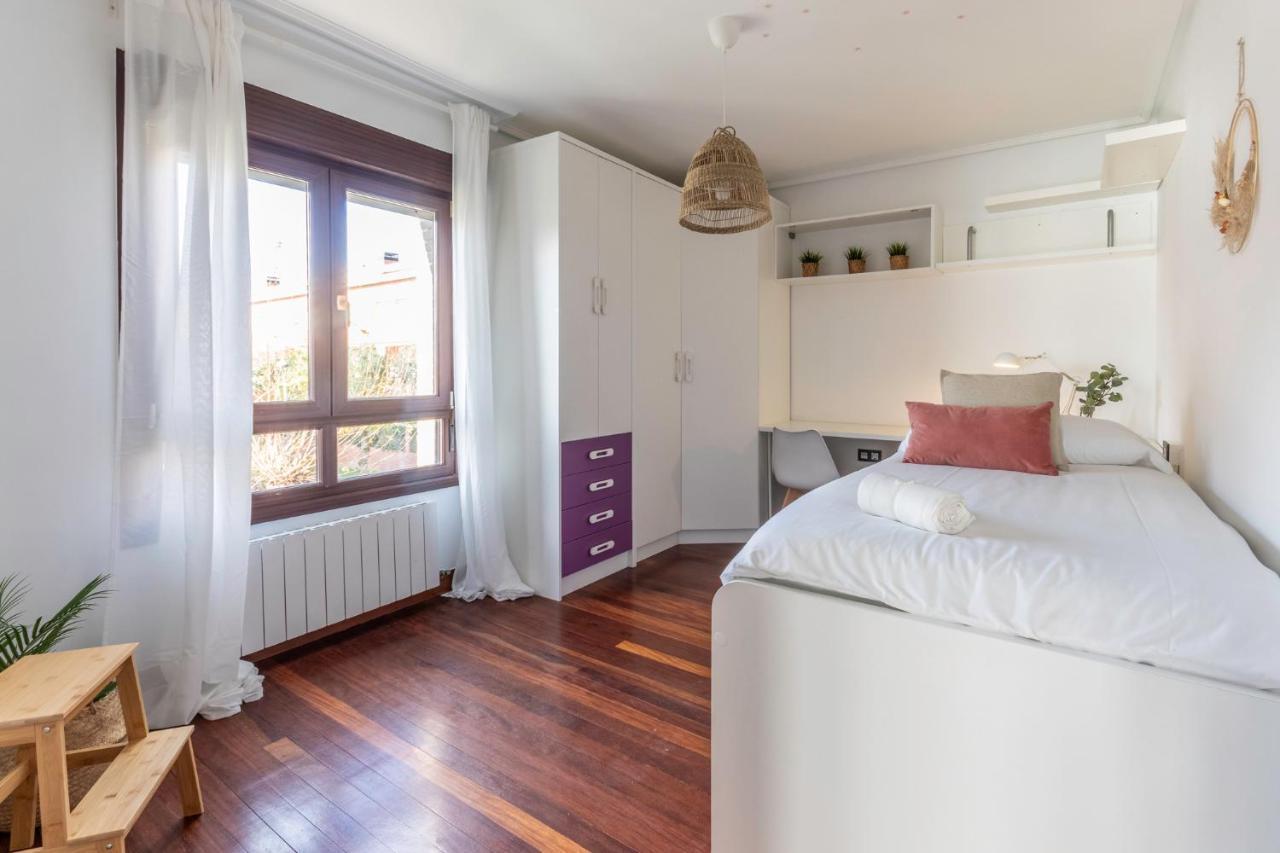 Apartamento Amplio, Muy Luminoso Y En El Centro De