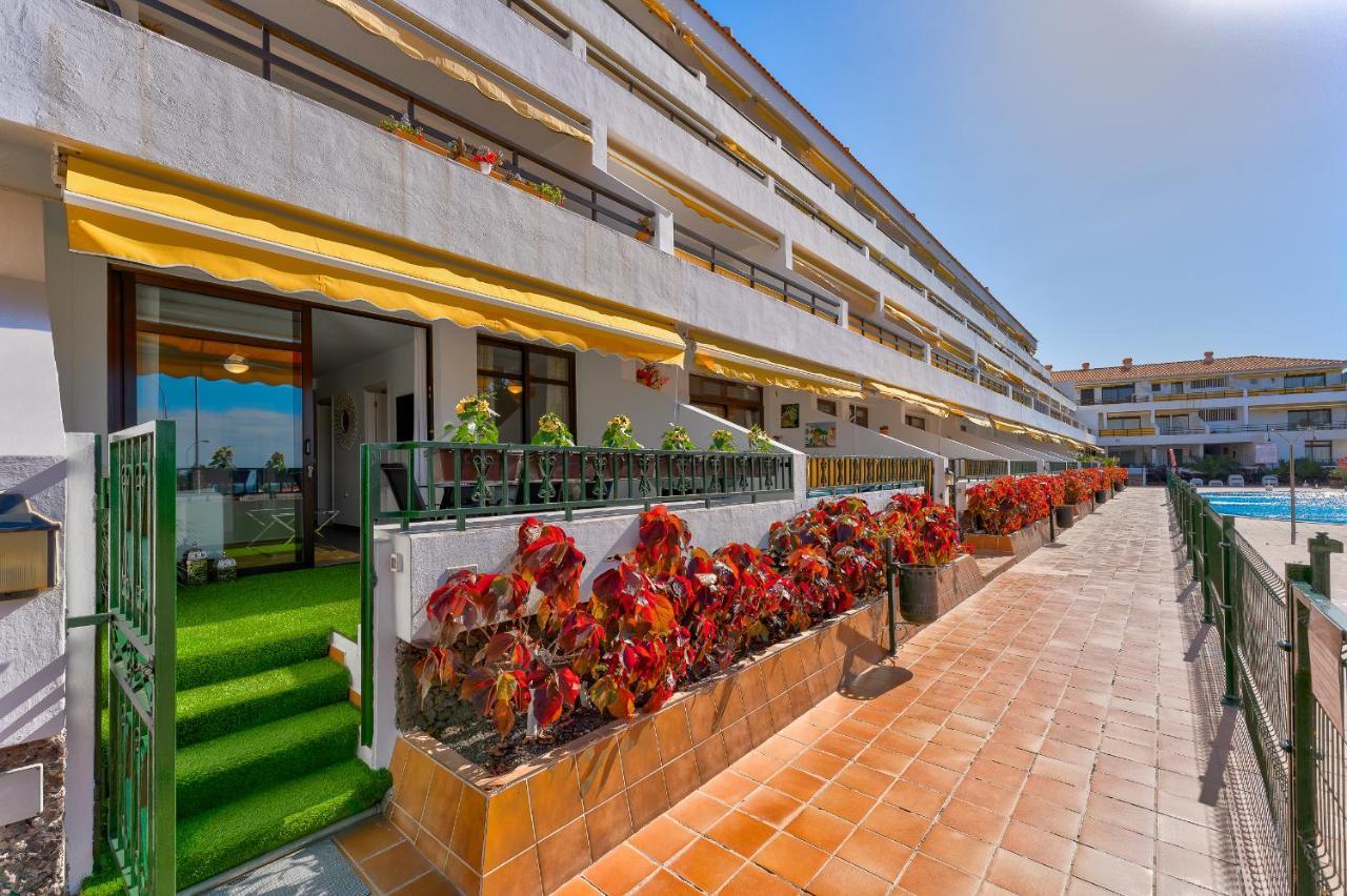 Buenavista Sunflower In Playa La Arena * Puerto de Santiago (Tenerife)