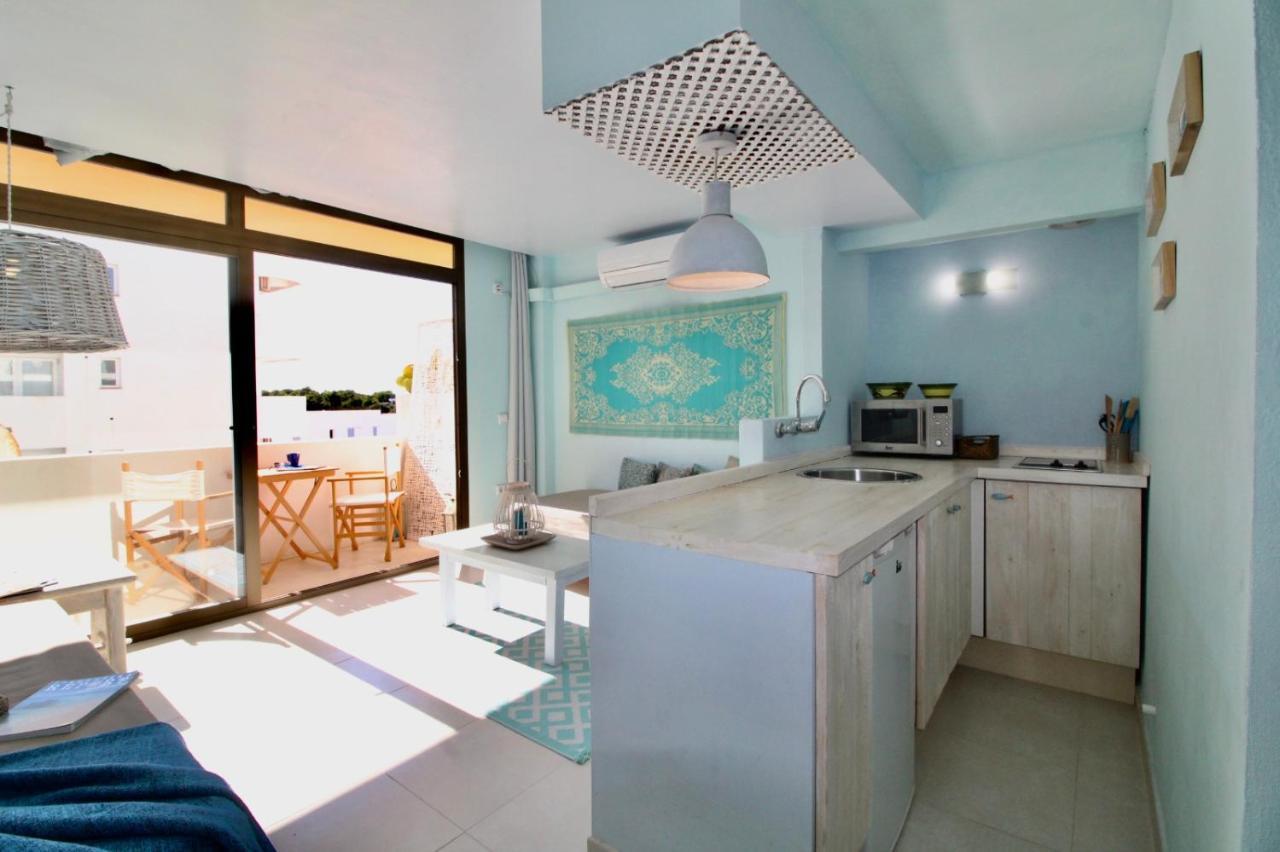 Agradable Con Terraza En Formentera *