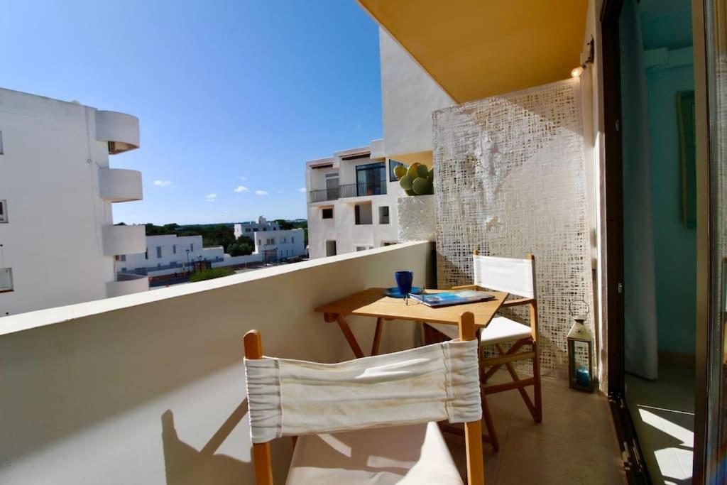 Agradable Con Terraza En Formentera * Es Pujols