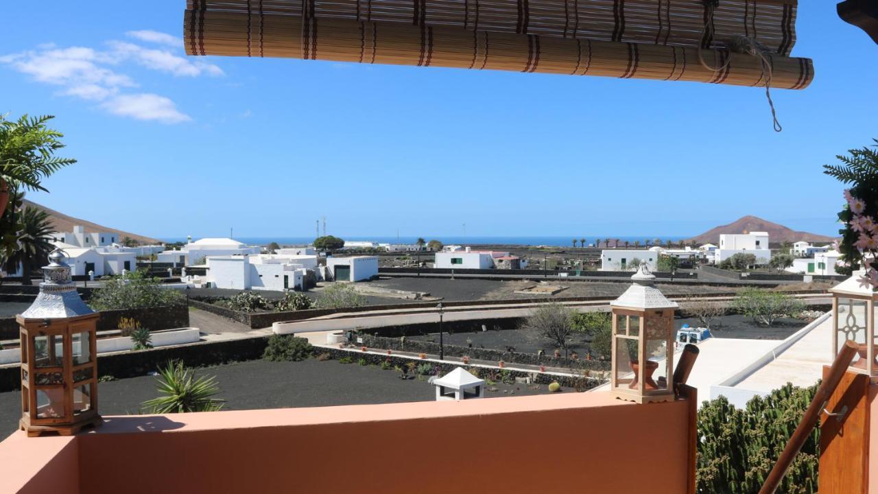 Panoramica Yaiza (Lanzarote)