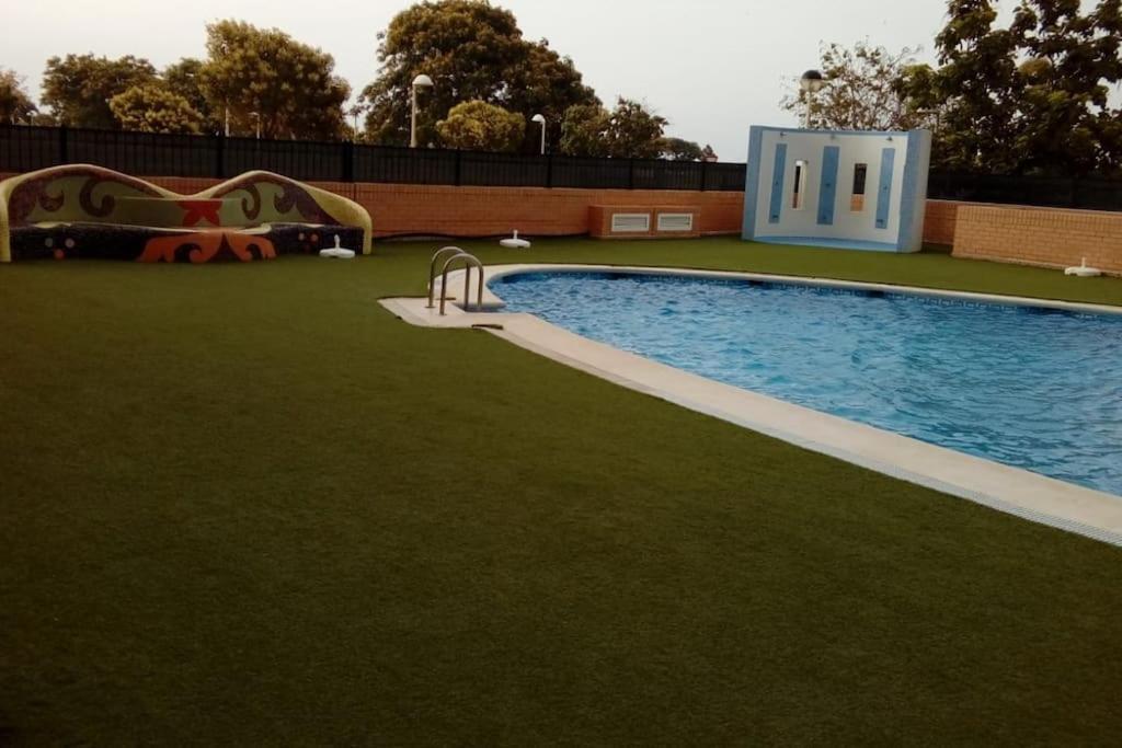 Apartamento Bajo Con Gran Terraza En Ribera De Cabanes (Valencia)