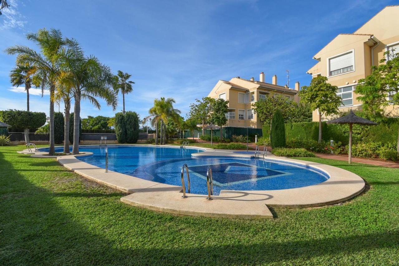 Jardines De Cannes * Jávea