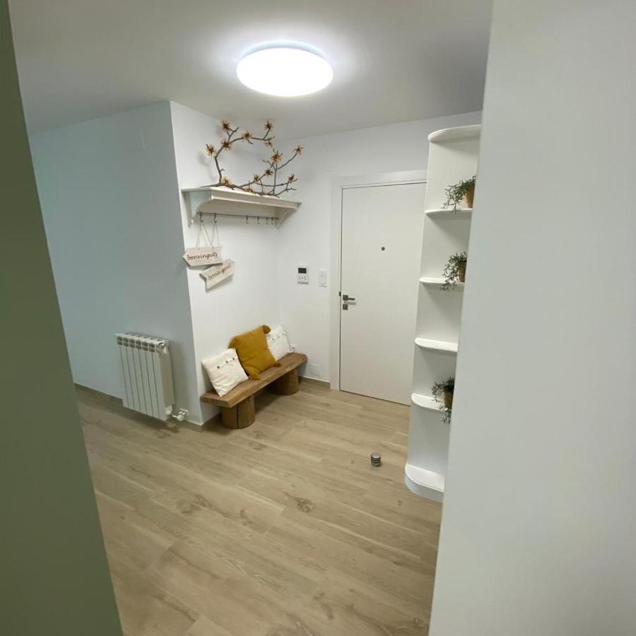 Apartment Completamente Reformado En El Casco Antiguo Con Vistas Al Rio Balaguer