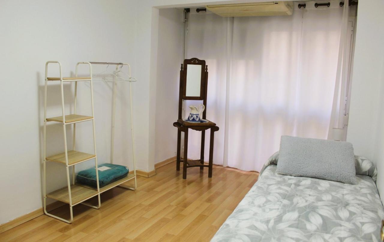 Apartment Al Pie Del Camarin Con Parking Gratis Jaen
