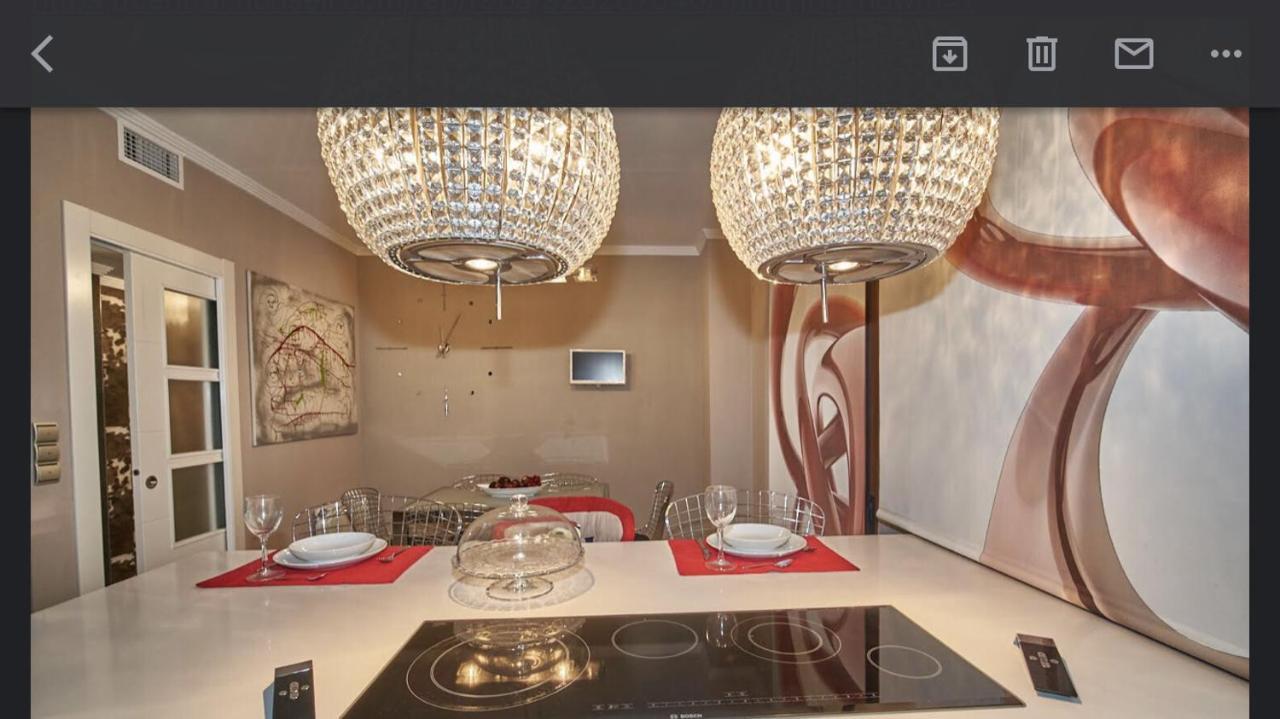 De Lujo Villa *