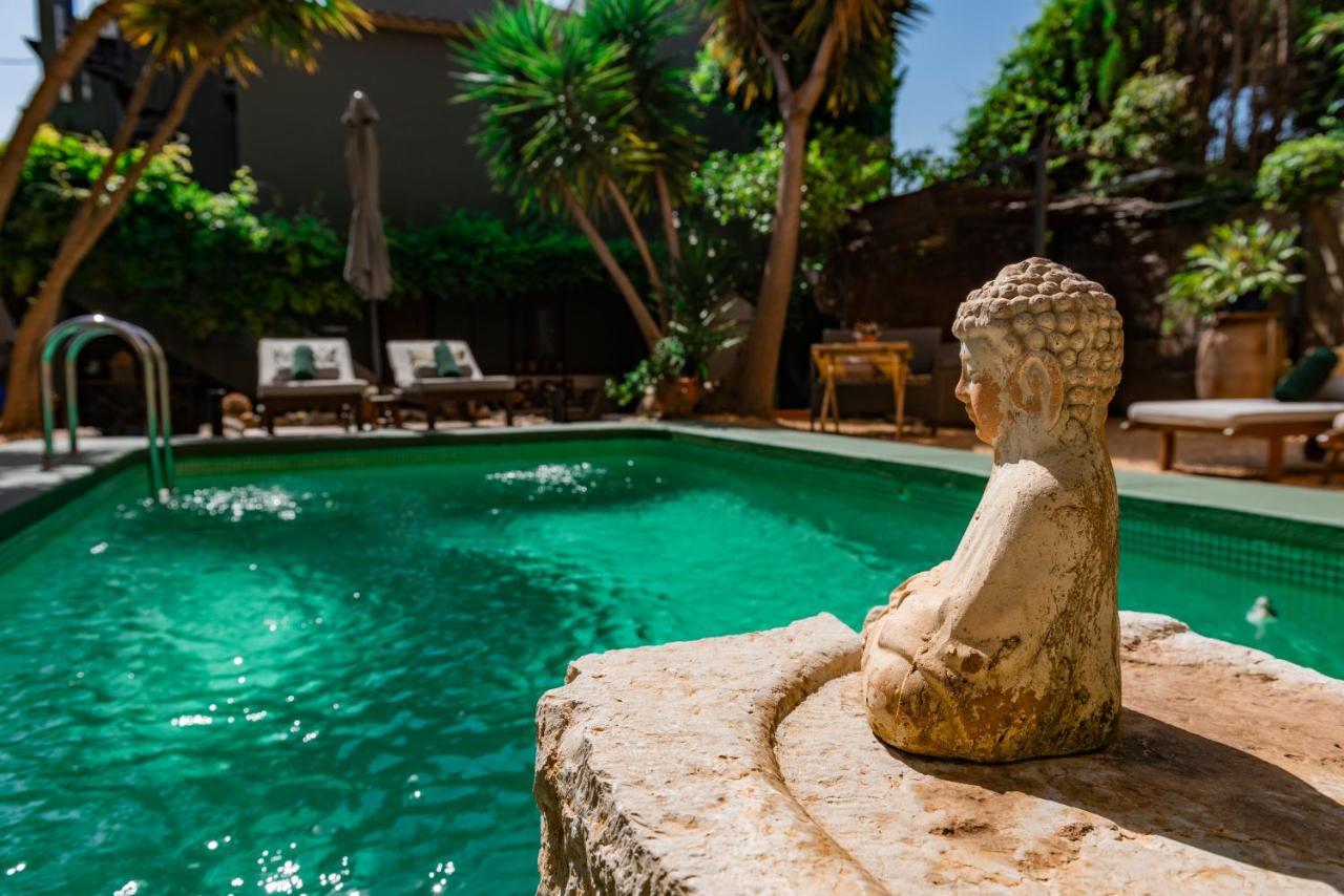 Casa Con Destino-adults Only