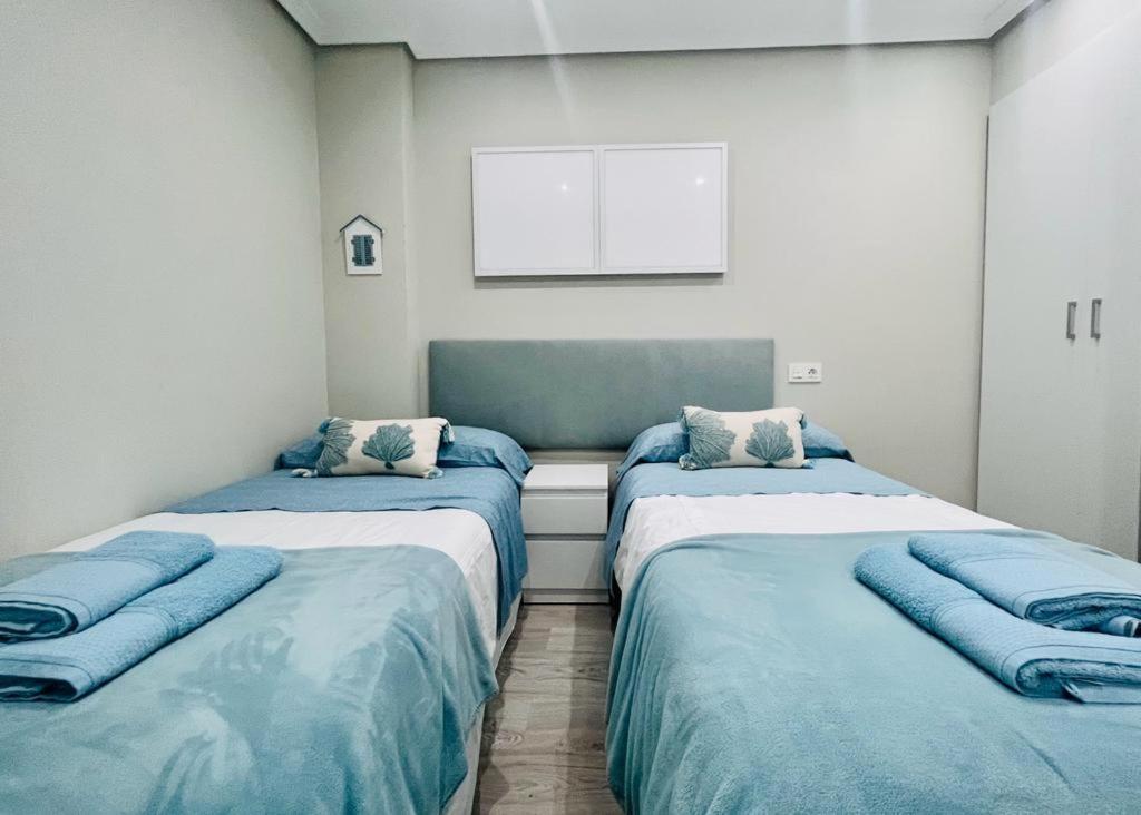 Apartment Adosado Con Terraza En Playa America,