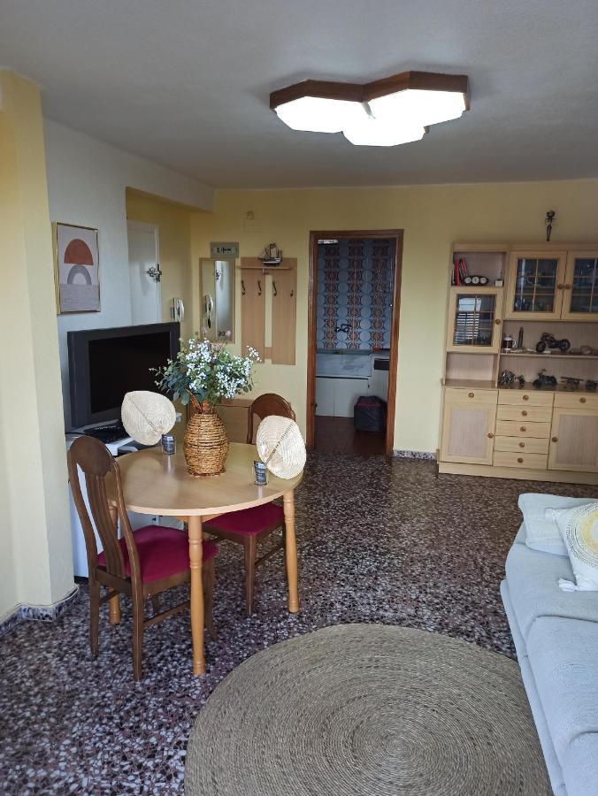 En Con Preciosas Vistas. Apartamento Serra