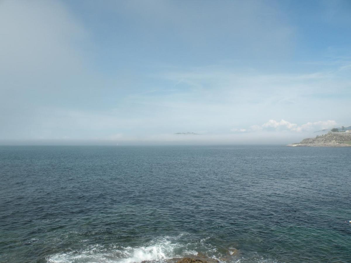 Rompeolas 2*