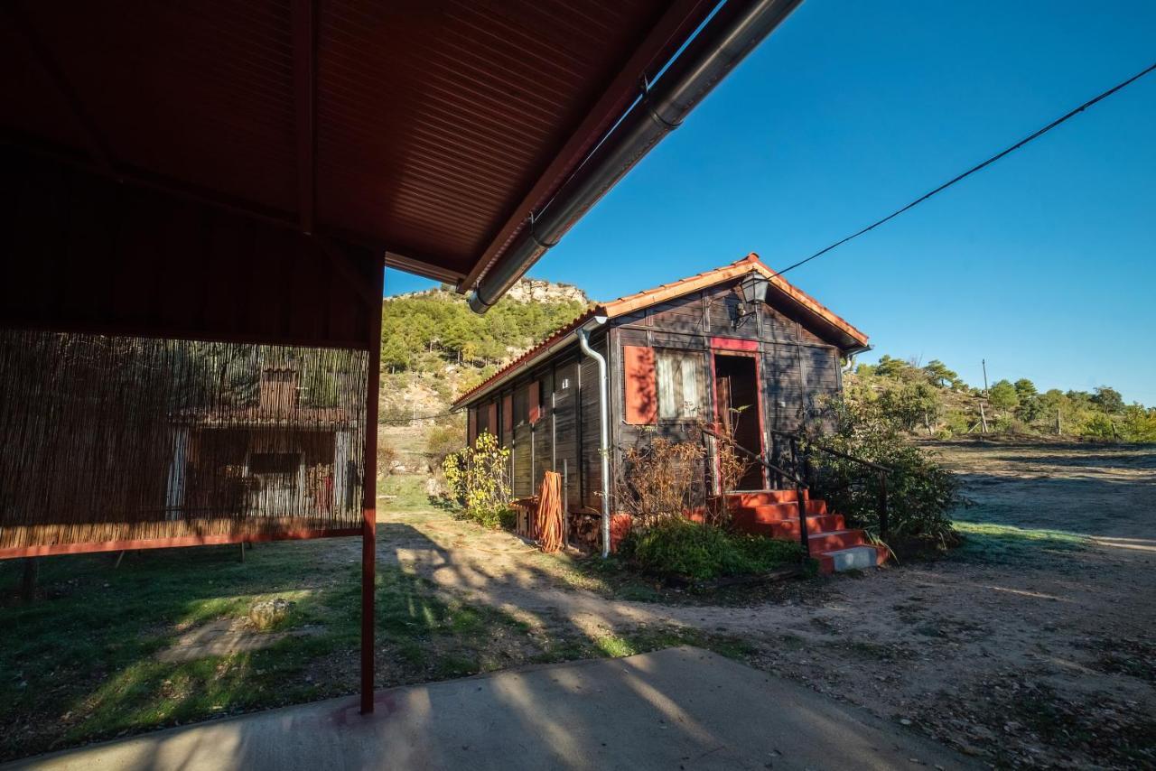Casa Rural La Canadiense Log Cabin Buenache de la Sierra