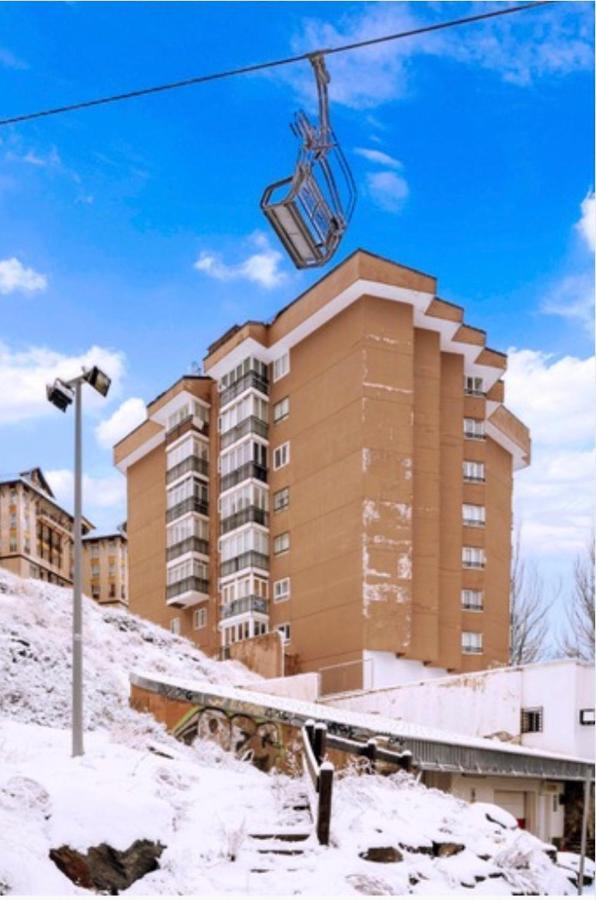 Al Lado De Plaza Apartamento