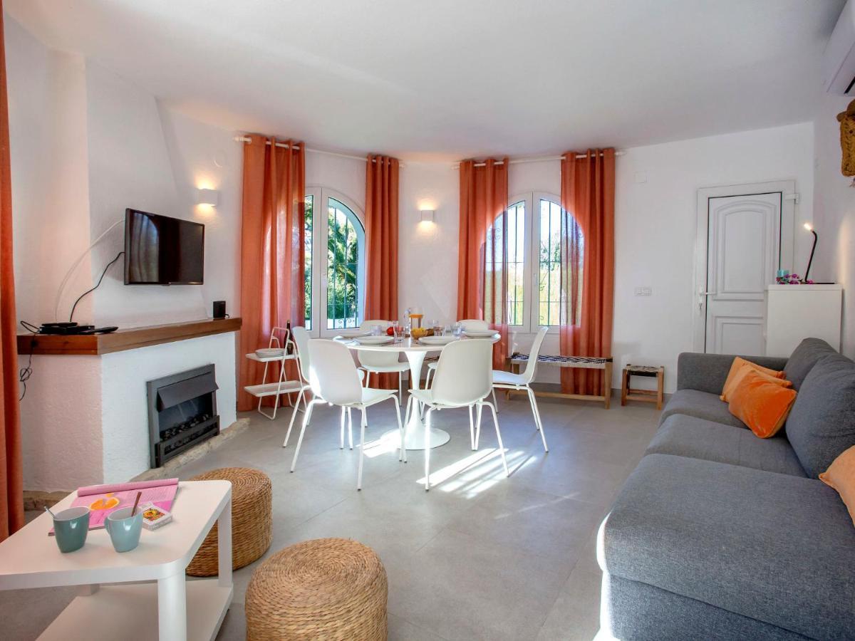 Scott By Interhome Jávea