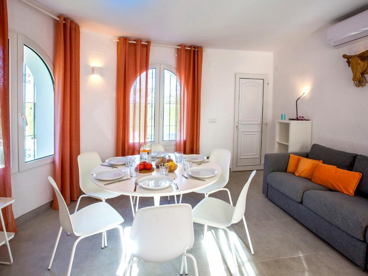 Scott By Interhome Jávea