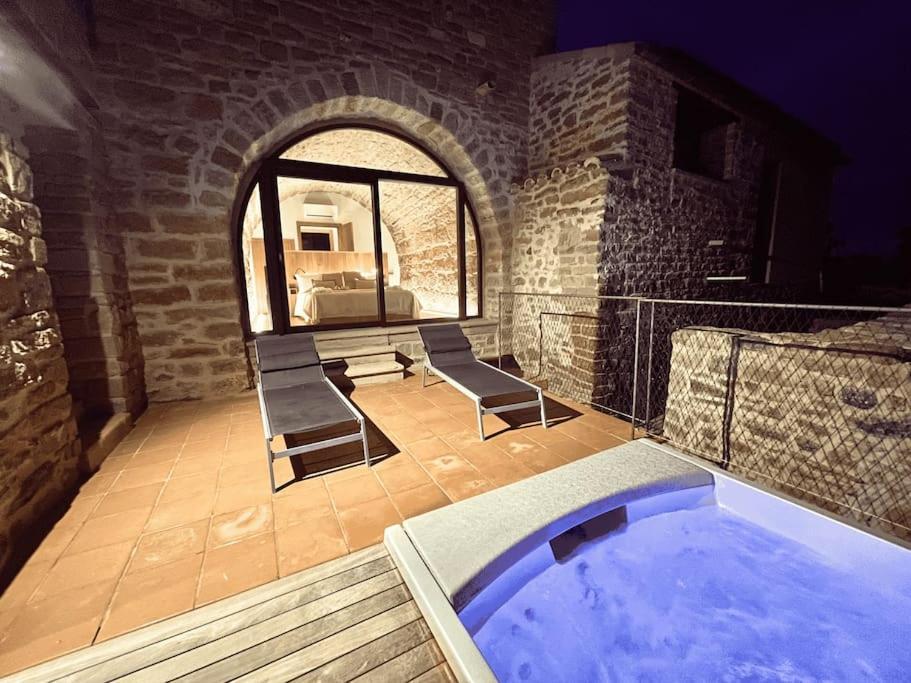 Torre Medieval De Queralt & Apartment *