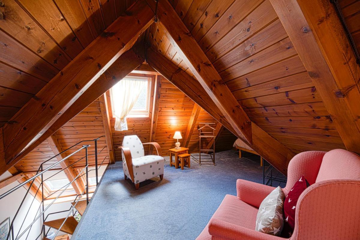 Holiday home Casa Lola Pirene
