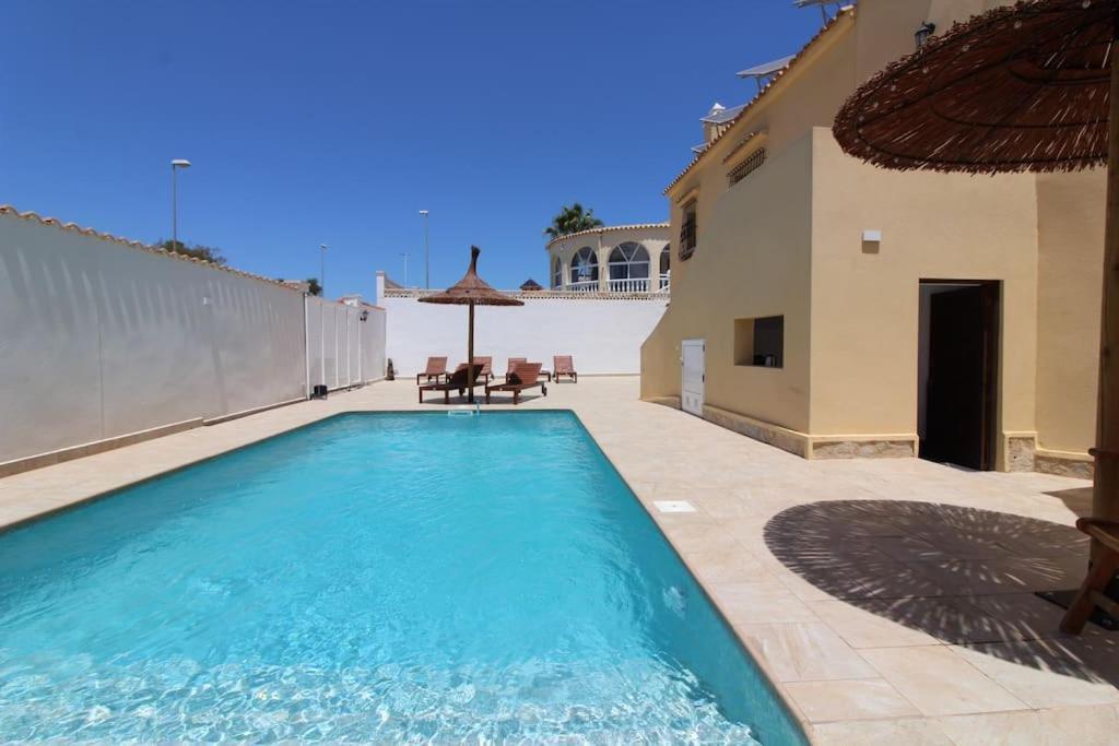 4 Bedroom, Luxury - Heated Pool Villa *