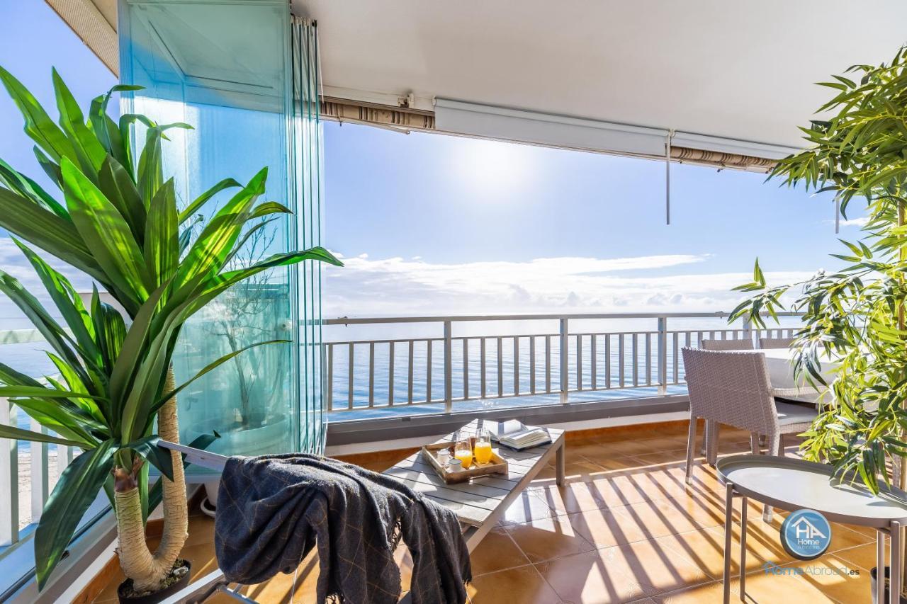 Super Exclusive With Free Parking Apartment Fuengirola