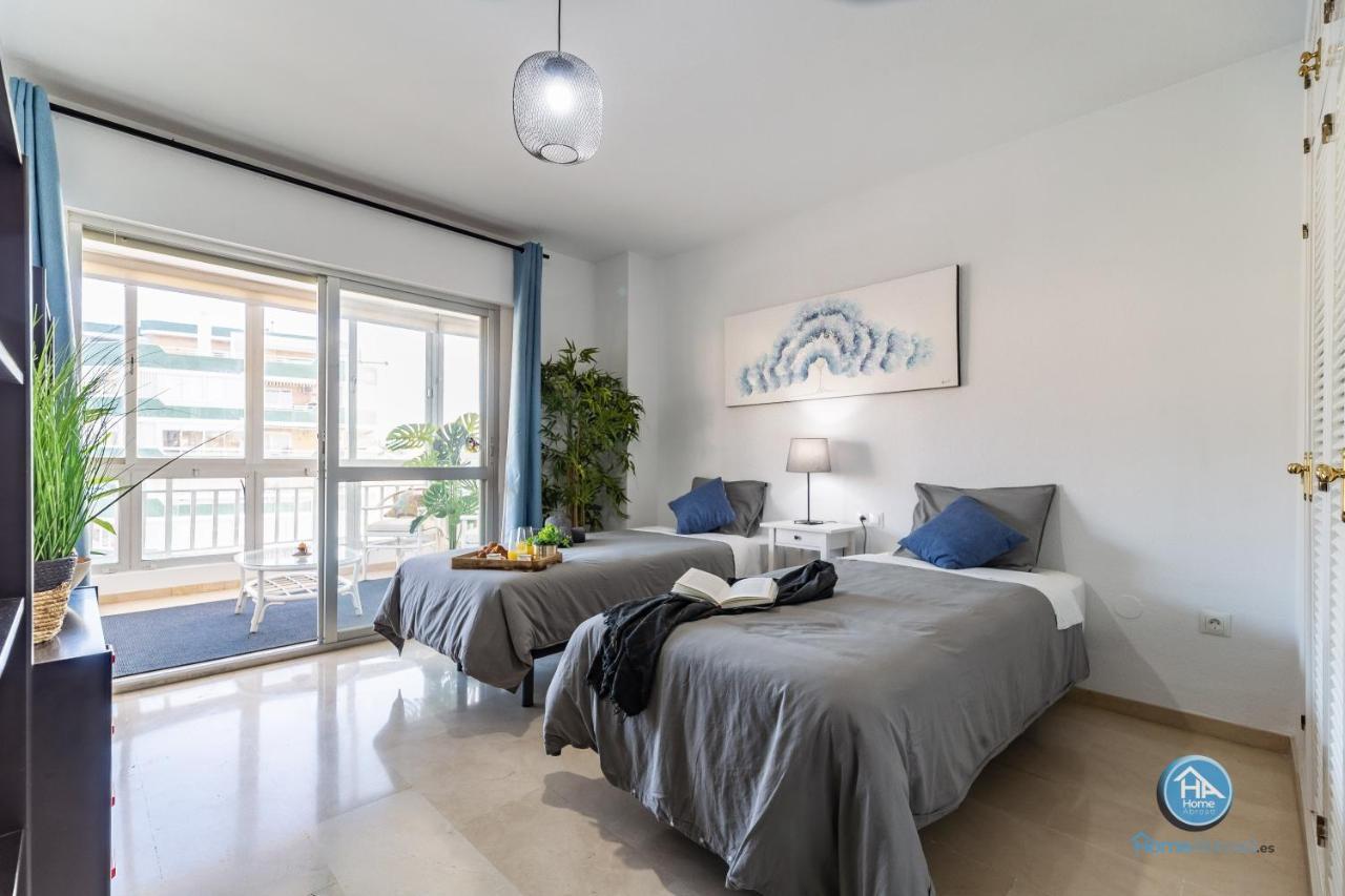 Super Exclusive With Free Parking Apartment
