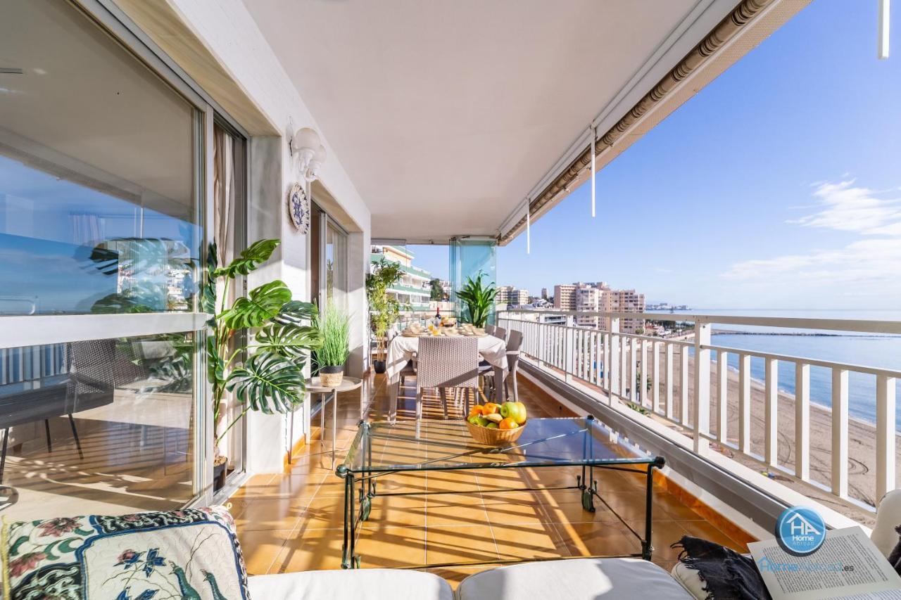 Super Exclusive With Free Parking Apartment