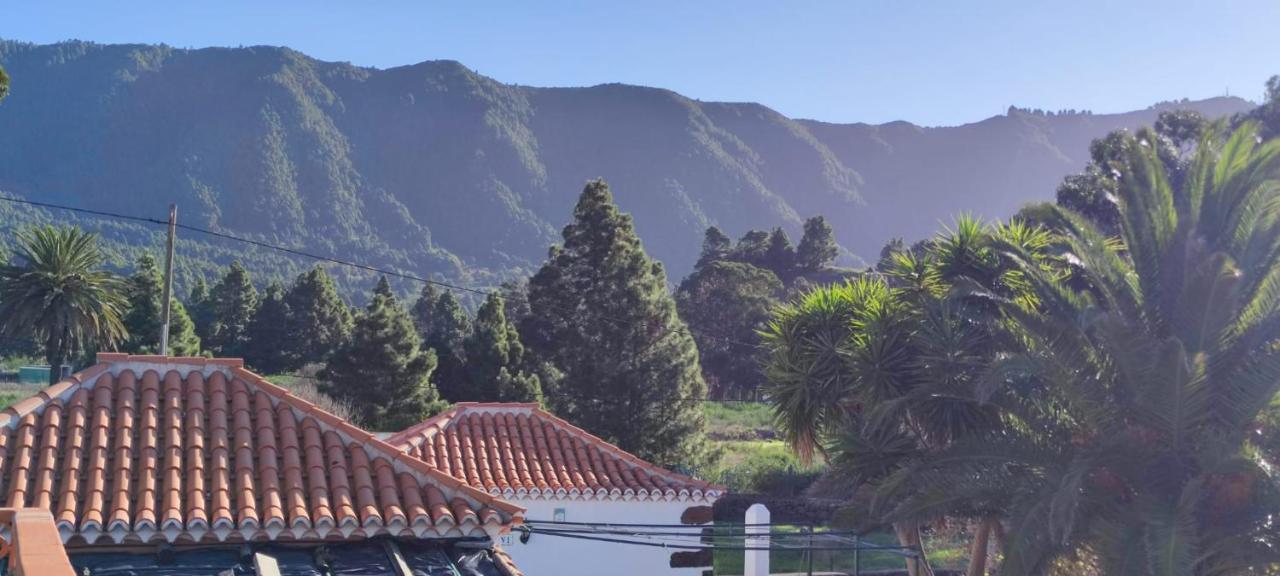 Agradable Casa Palmera Con Preciosas Vistas *