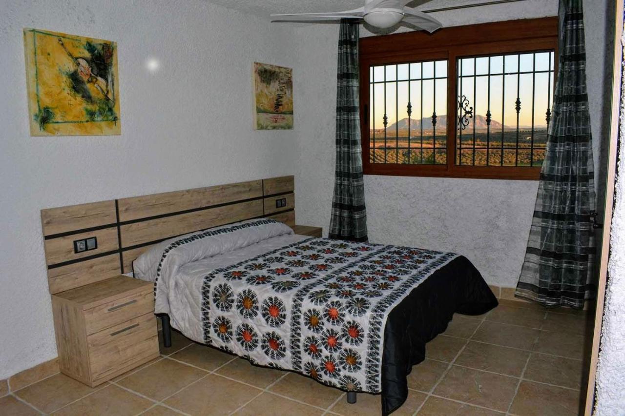 Casas Cuevas Elmirador * Fontanar