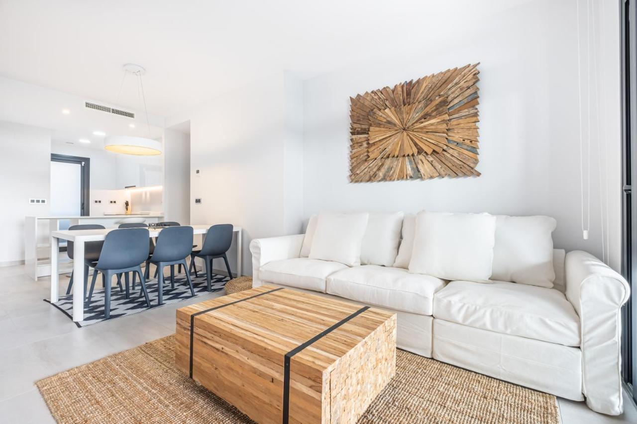 Sunset Waves Deluxe Poniente Apartment *