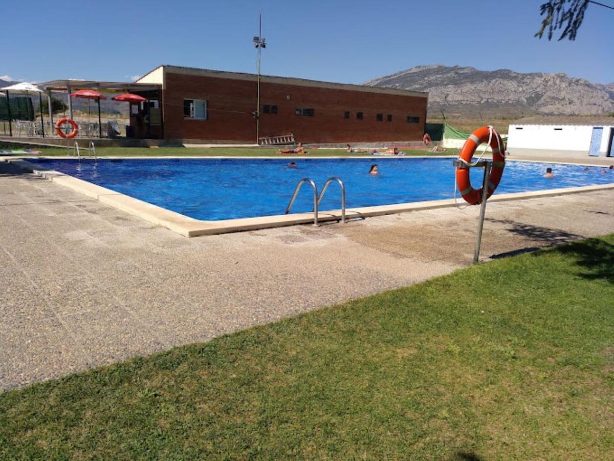 Cal Cuaresma Сasa de vacaciones Isona