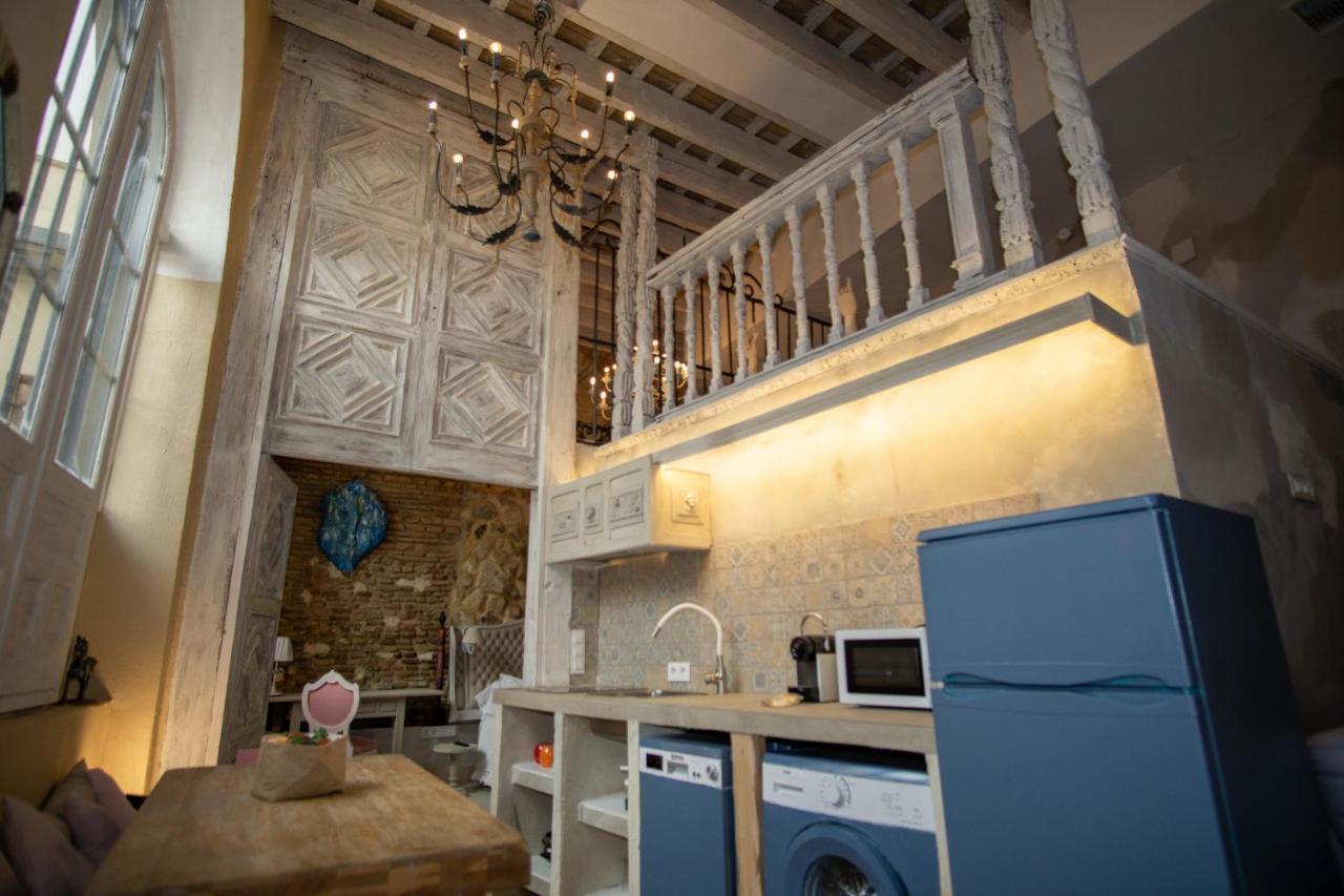 Apartment Sharis