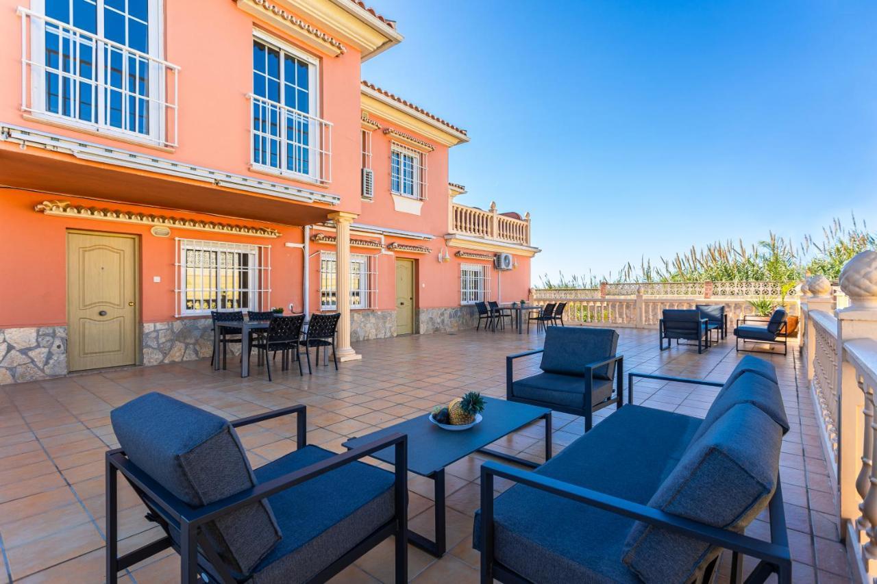 Sun, Relax, Climatized Pool & Steps To The By Mellow Villa Vélez