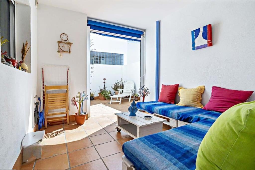 Apartamento A 100 Metros De La Playa Con Garaje Apartamento *