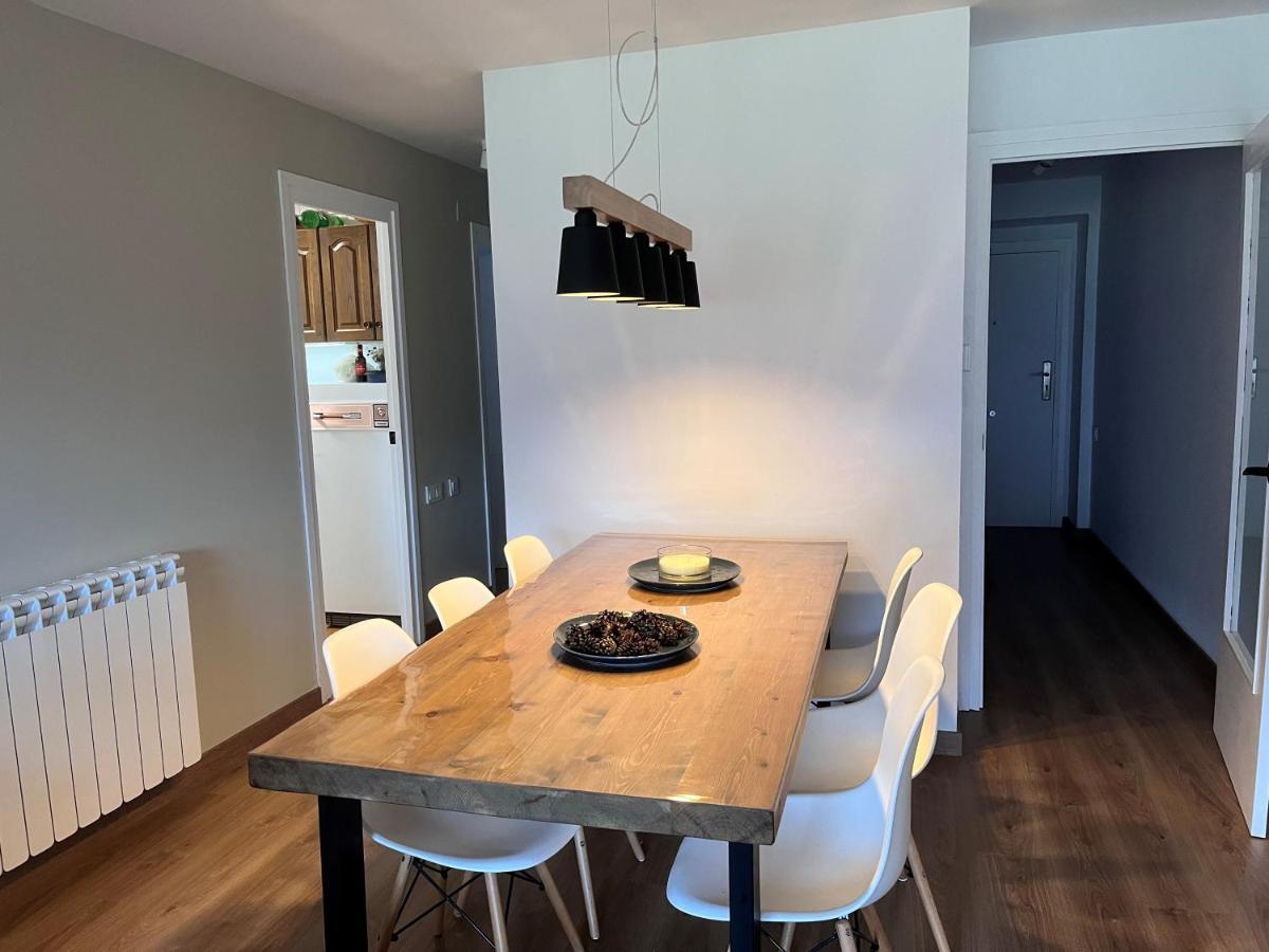 Fantástico Con Vistas En Esterri Apartamento *
