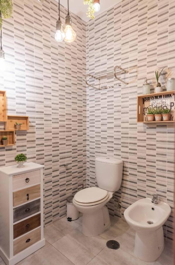 Urbanchicmalaga Historic Centre Free Parking Rooftop Pool Apartment