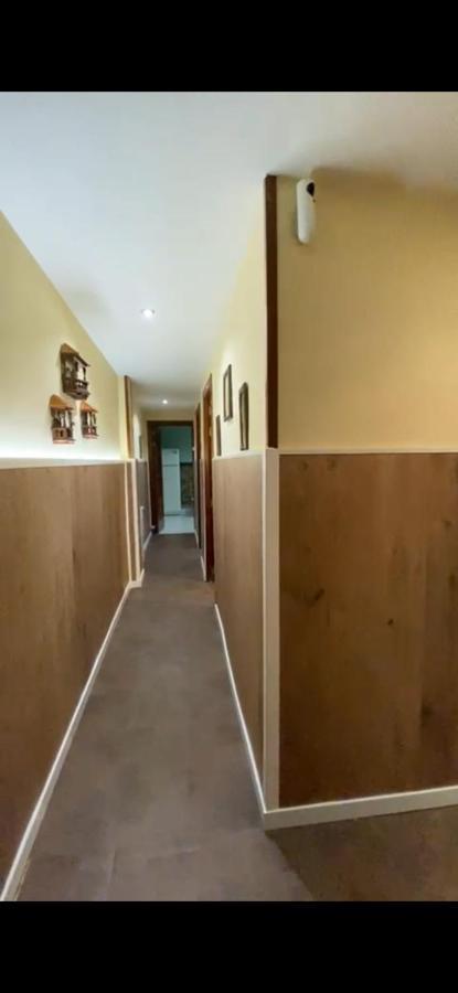 Apartment Calle La Cadena 23 Varea, , Cerca Piscinas De Varea