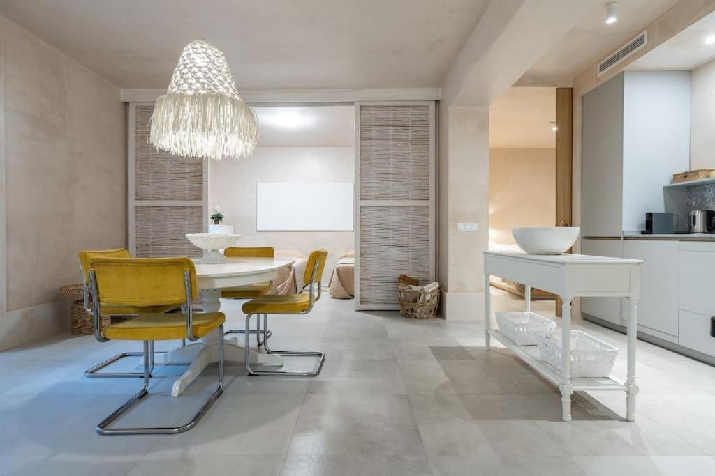 Exclusivo Bajo Frente Al Mar - Playa La Caleta Apartamento Málaga