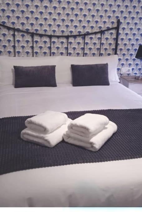 Apartamento Sara Homes Juderia Wifi Y Patio Cordobes Privado *