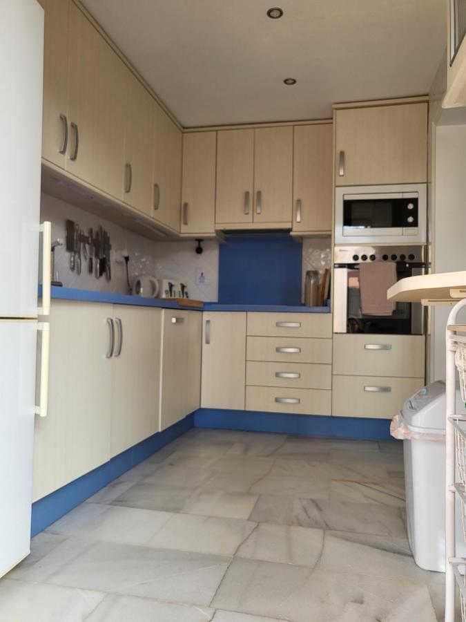 Luxury 4 Bed Townhouse Duquesa With Breathtaking Views Close To Port And Manilva