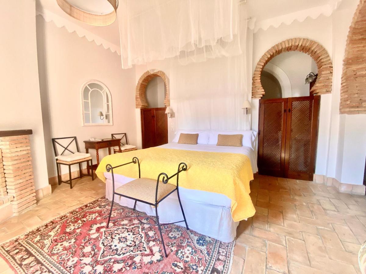 El Rincón De Descalzas Hotel