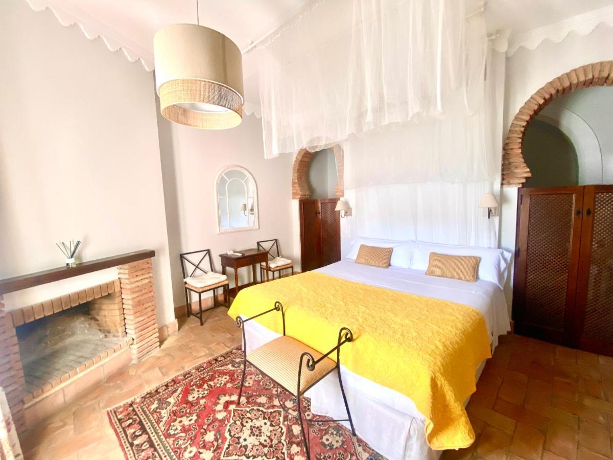 El Rincón De Descalzas 3* Carmona (Seville)