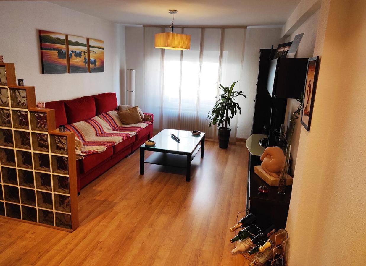 Acogedor Rincon Charro 75m2 Junto Al Corte Ingles Y Zona De Tapas De Van Dyck * Salamanca