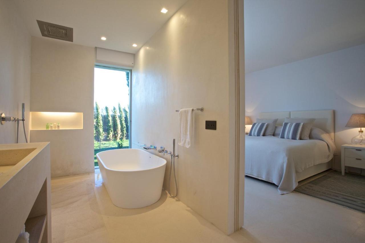 Contemporary Ibizan Villa Cala Conta Dream Short Walk To Beach San Jose Villa Cala Comte (Cala Conta)